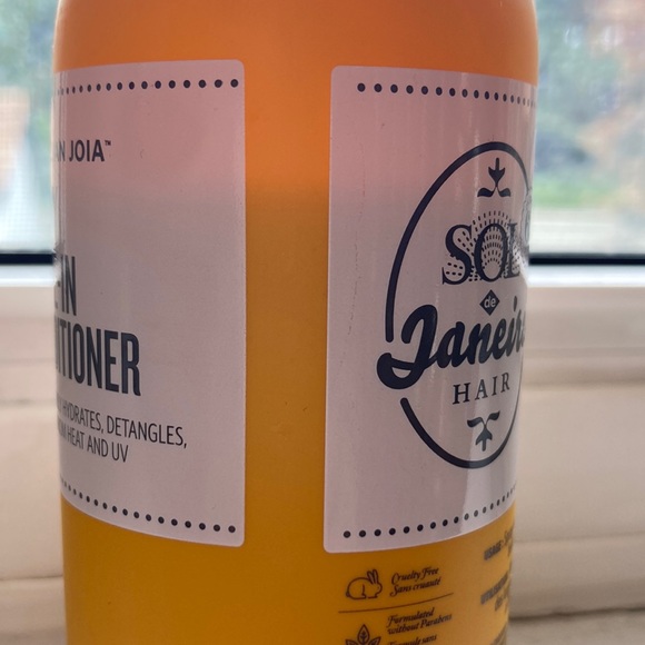 SOL DE JANEIRO
Brazilian Joia ™ Milky Leave-In Conditioner - Picture 3 of 3